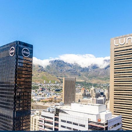 Stunning 1-Bedroom Apartment With Mountain Views Cape Town Dış mekan fotoğraf